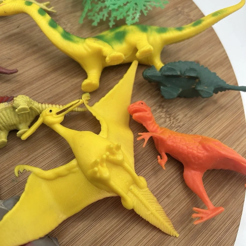 Dinosaurs Plastic  Prehistoric Playset‎ Figure Toys Lot With Trees With Monkeys
